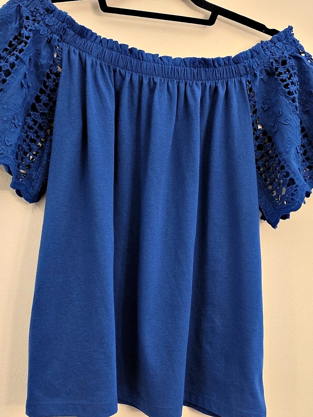 Lilly Pulitzer Blue Lace Sleeve Blouse Size Medium